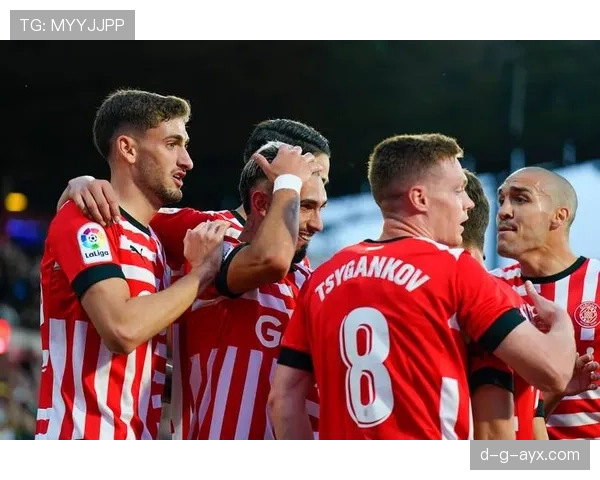 西甲防线告急：多队失球激增，战术调整迫在眉睫