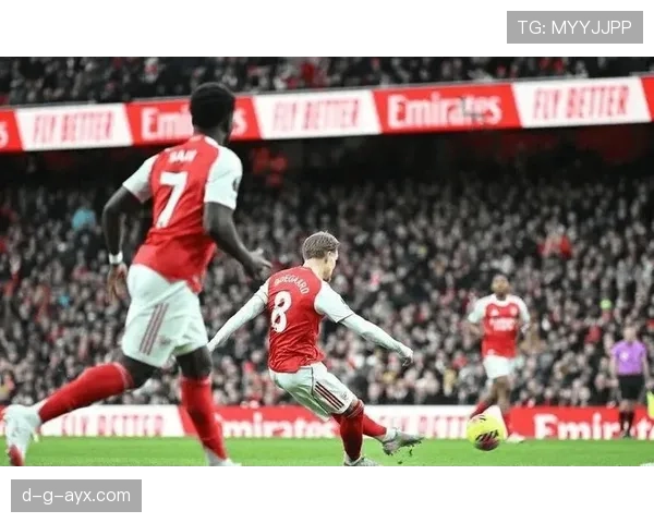 伯恩茅斯主场迎战阿森纳,关键三分争夺战一触即发 伯恩茅斯主场迎战阿森纳,关键三分争夺战一触即发