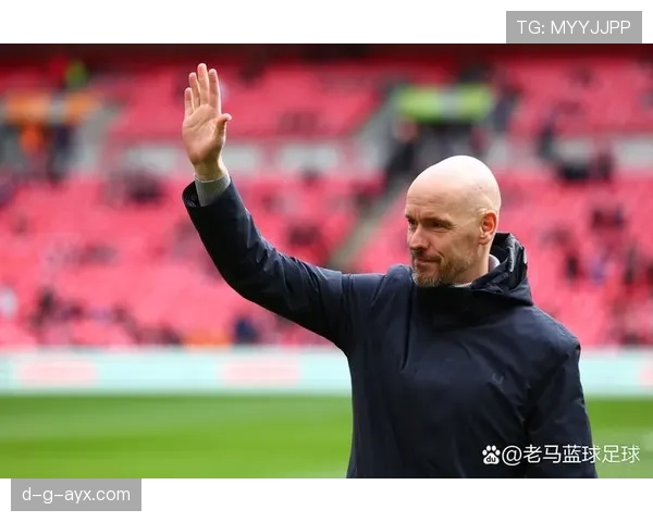 滕哈赫战术革新显成效,球队整体实力跃升表现抢眼 滕哈赫战术革新显成效,球队整体实力跃升表现抢眼