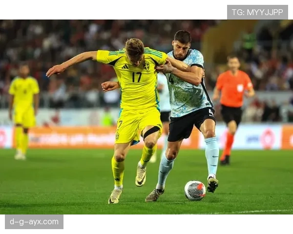 国际友谊赛:足球明星集结,备受期待的赛事激发新一波热情 国际友谊赛:足球明星集结,备受期待的赛事激发新一波热情