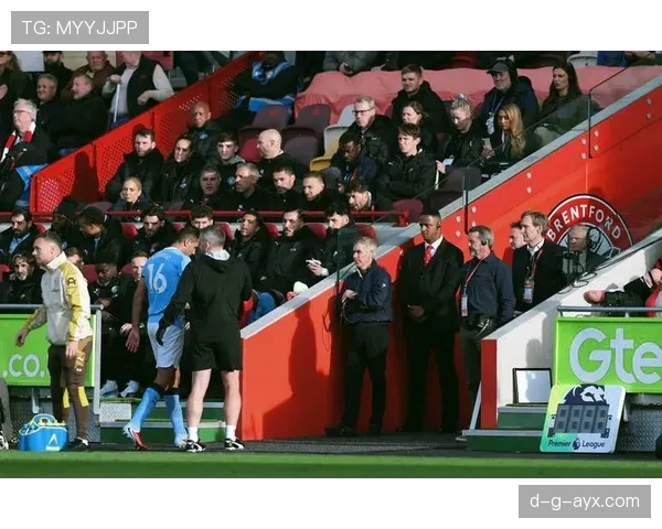 连胜背后：曼城的结构性问题被掩盖了吗？