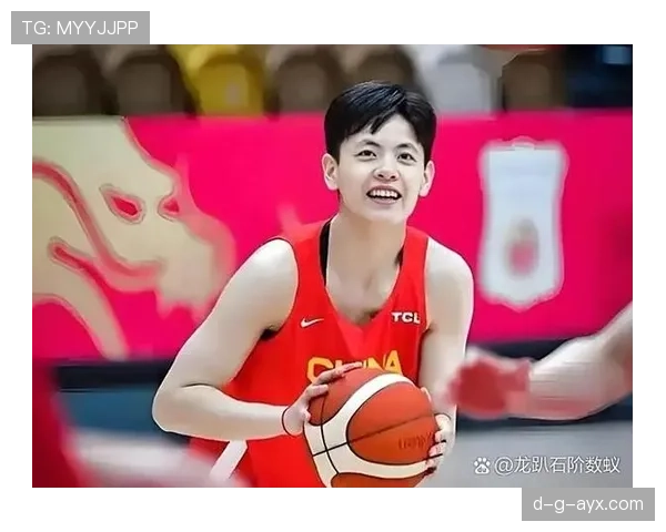 韩旭在WNBA省吃俭用,回国一顿火锅花掉半个月工资 韩旭在WNBA省吃俭用,回国一顿火锅花掉半个月工资